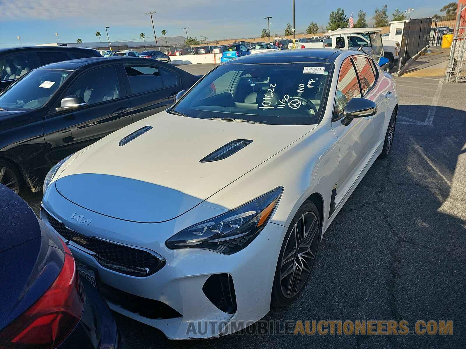 KNAE45LC2N6101622 Kia Stinger 2022