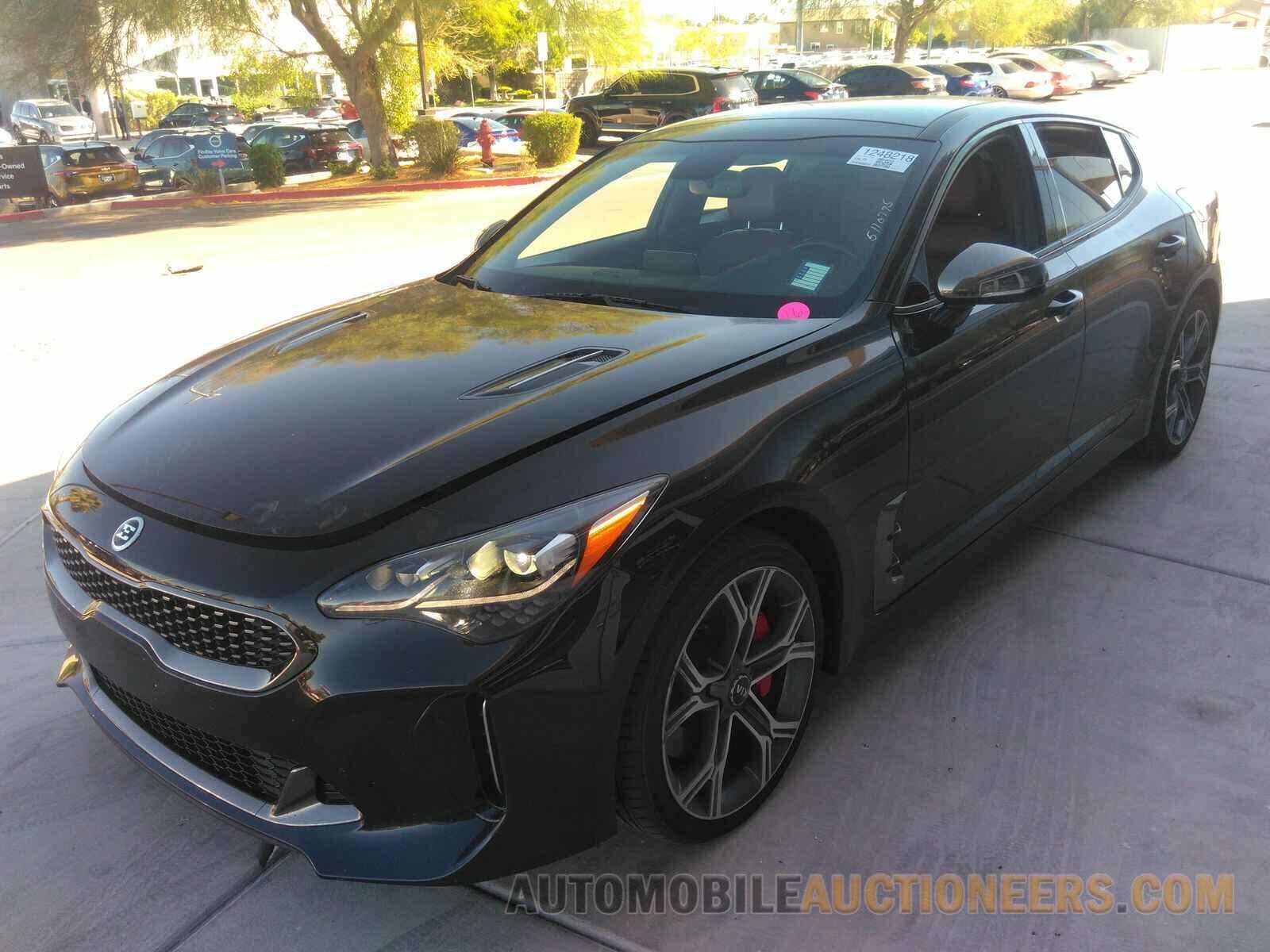 KNAE45LC5J6040583 Kia Stinger 2018