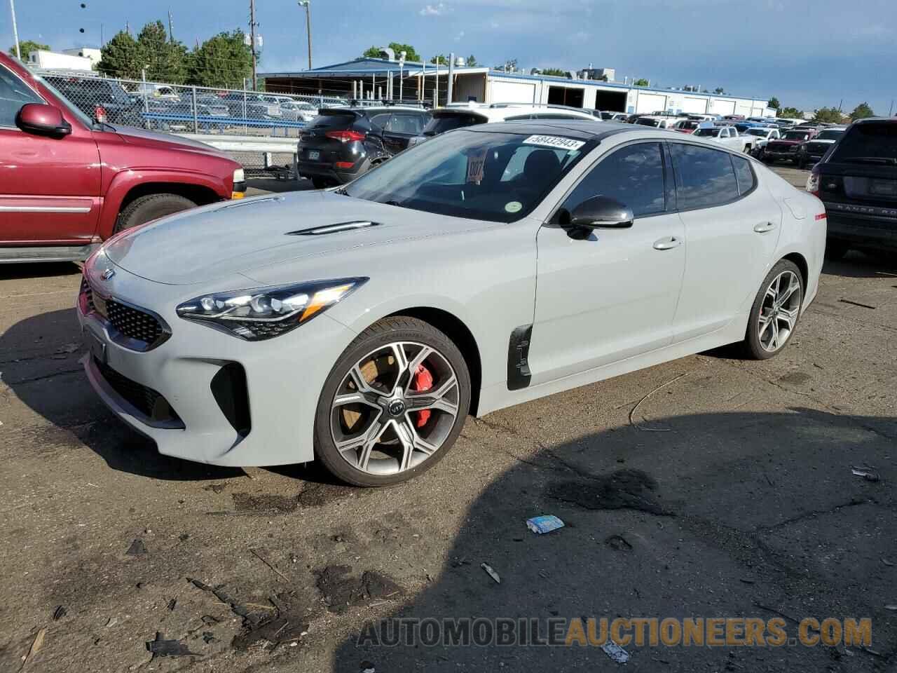 KNAE45LC5K6045686 KIA STINGER 2019