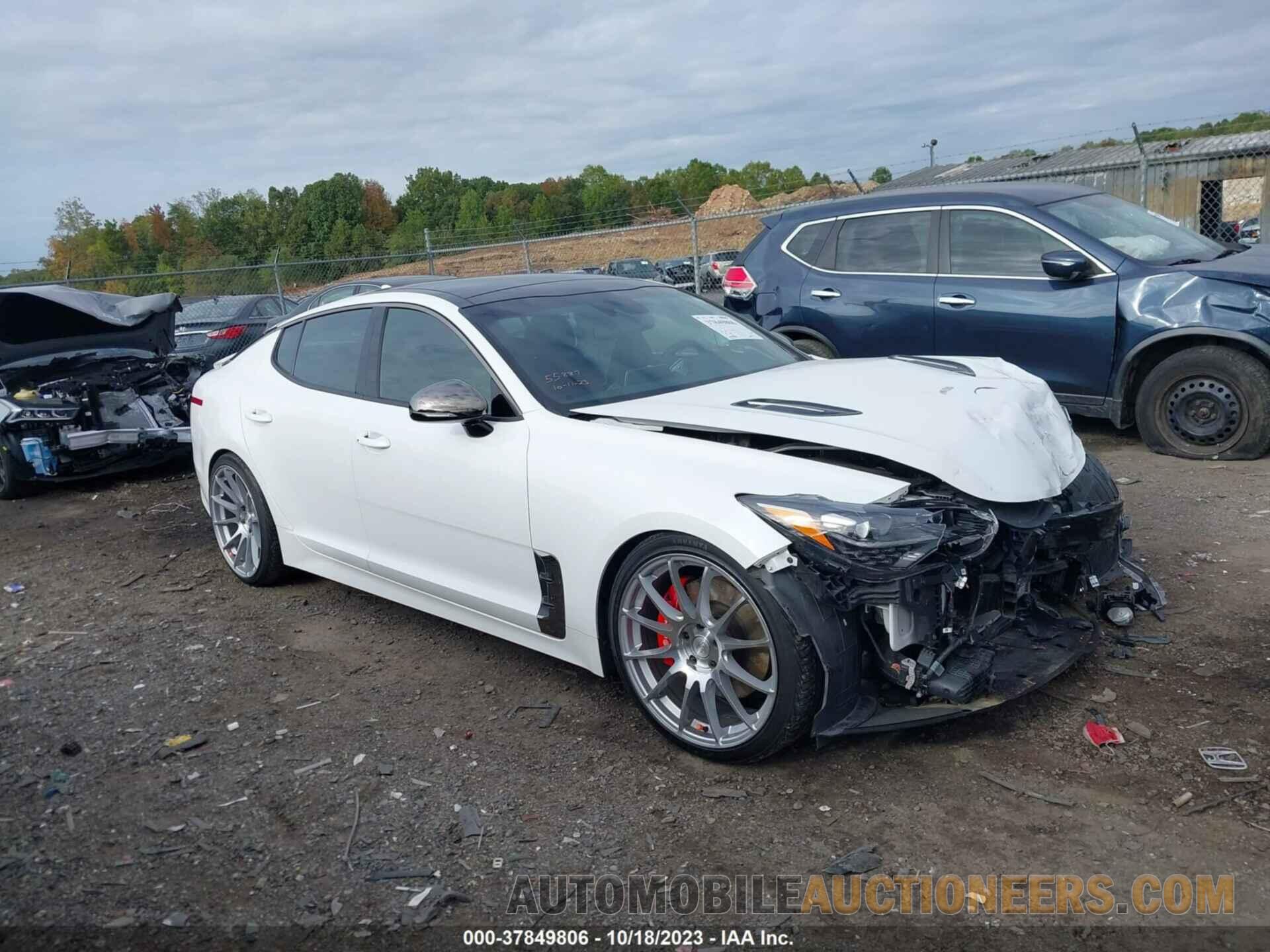 KNAE45LC7L6073474 KIA STINGER 2020