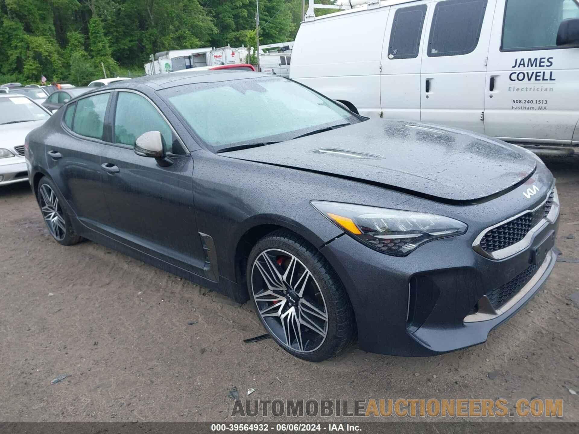 KNAE45LC8N6102127 KIA STINGER 2022