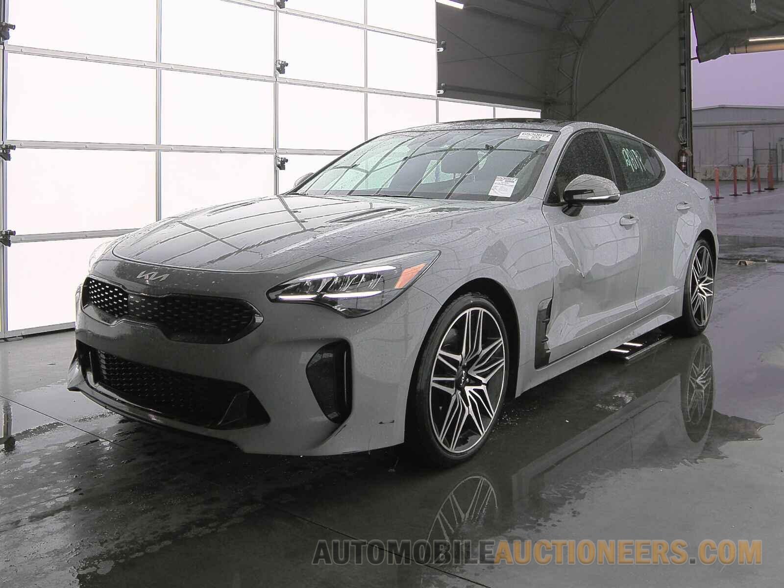 KNAE45LC8N6106968 Kia Stinger 2022