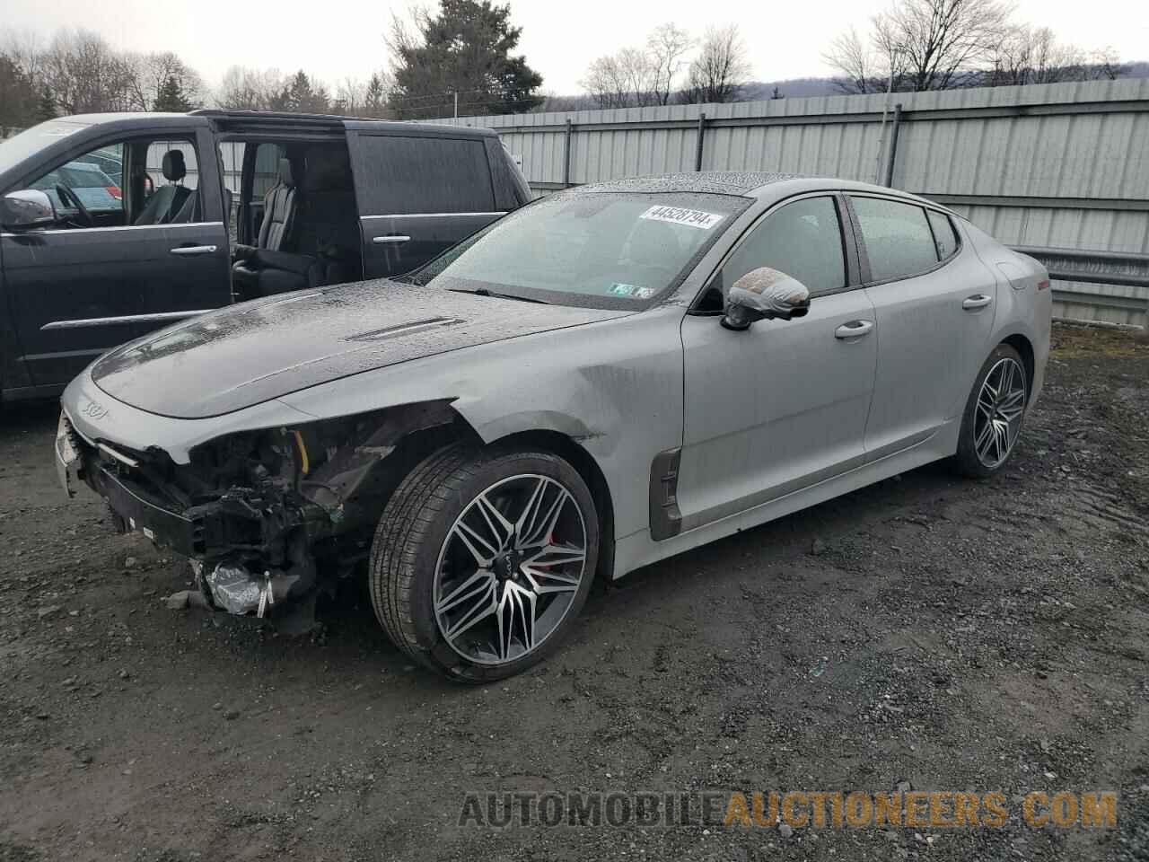 KNAE45LC8N6108378 KIA STINGER 2022