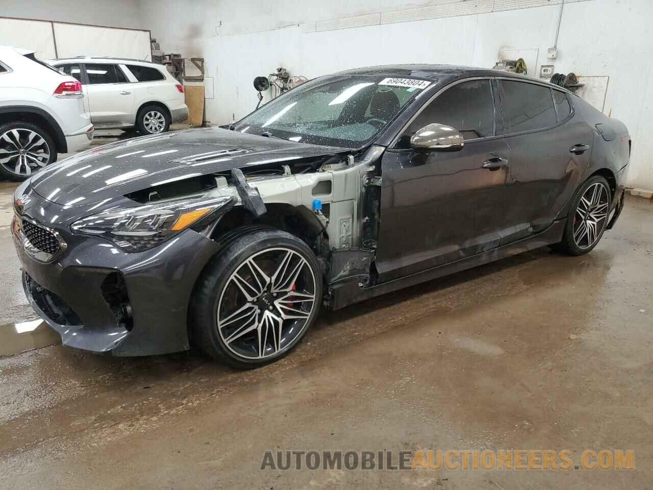 KNAE45LCXN6107183 KIA STINGER 2022