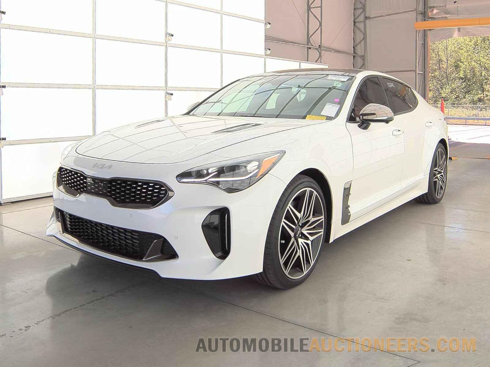 KNAE55LC0P6135770 Kia Stinger 2023