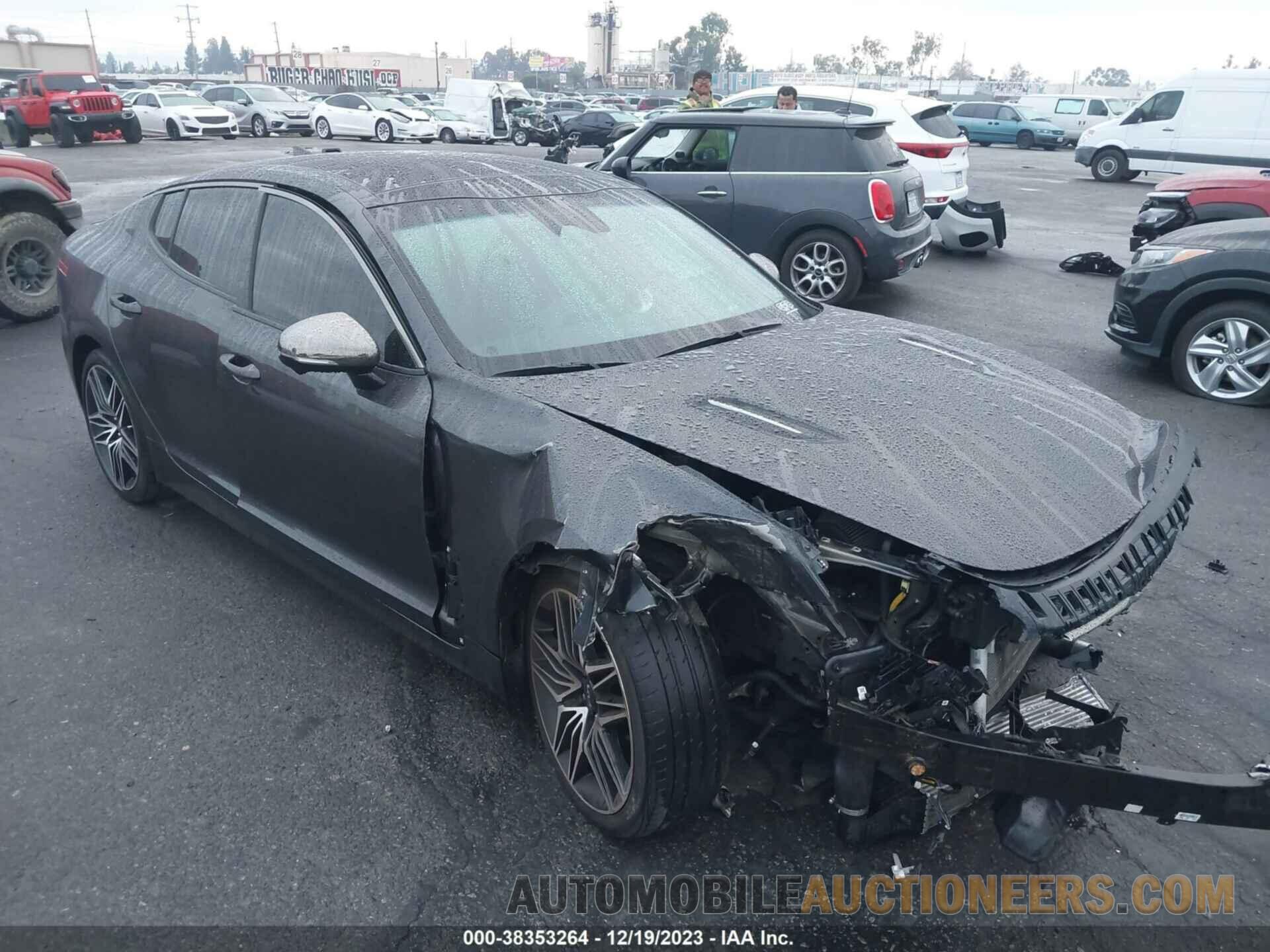 KNAE55LC1N6101866 KIA STINGER 2022