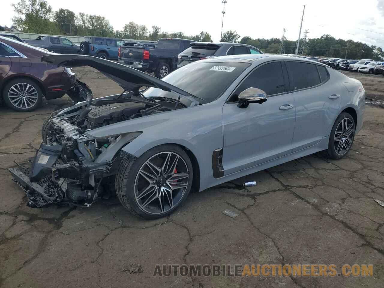 KNAE55LC1P6134059 KIA STINGER 2023