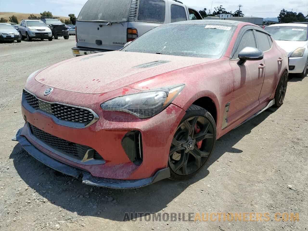 KNAE55LC2J6013872 KIA STINGER 2018