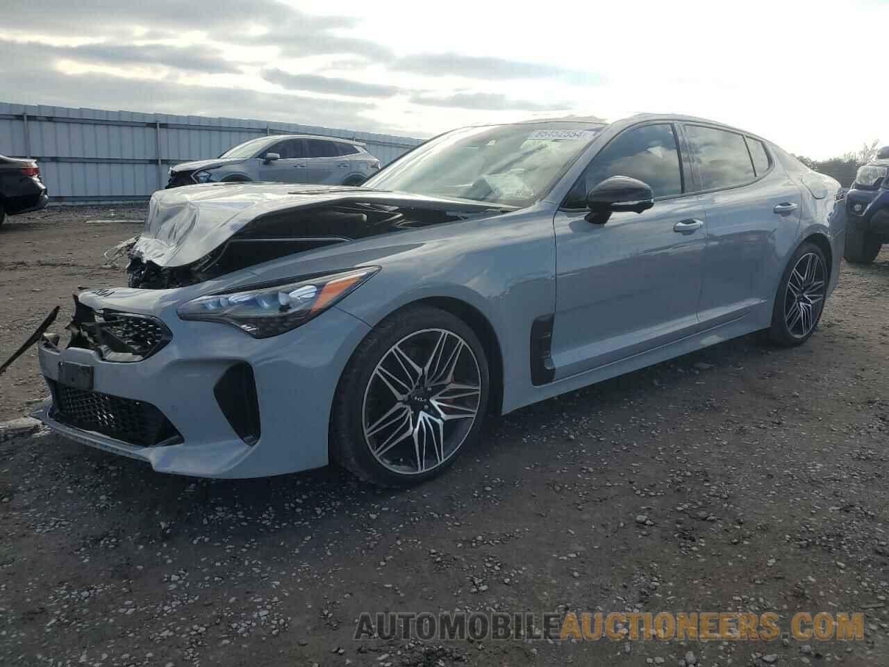 KNAE55LC2N6120216 KIA STINGER 2022