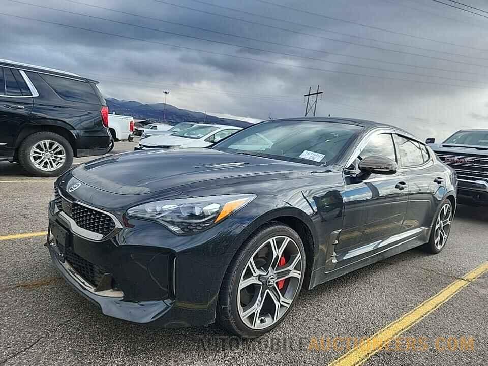 KNAE55LC3J6038358 Kia Stinger 2018