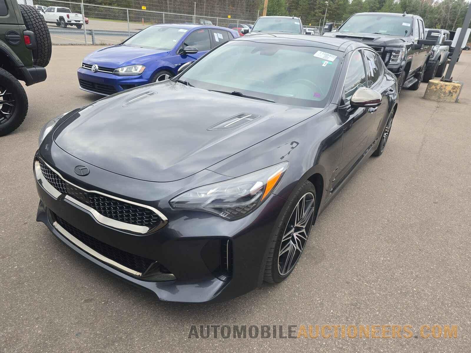 KNAE55LC3K6042881 Kia Stinger 2019