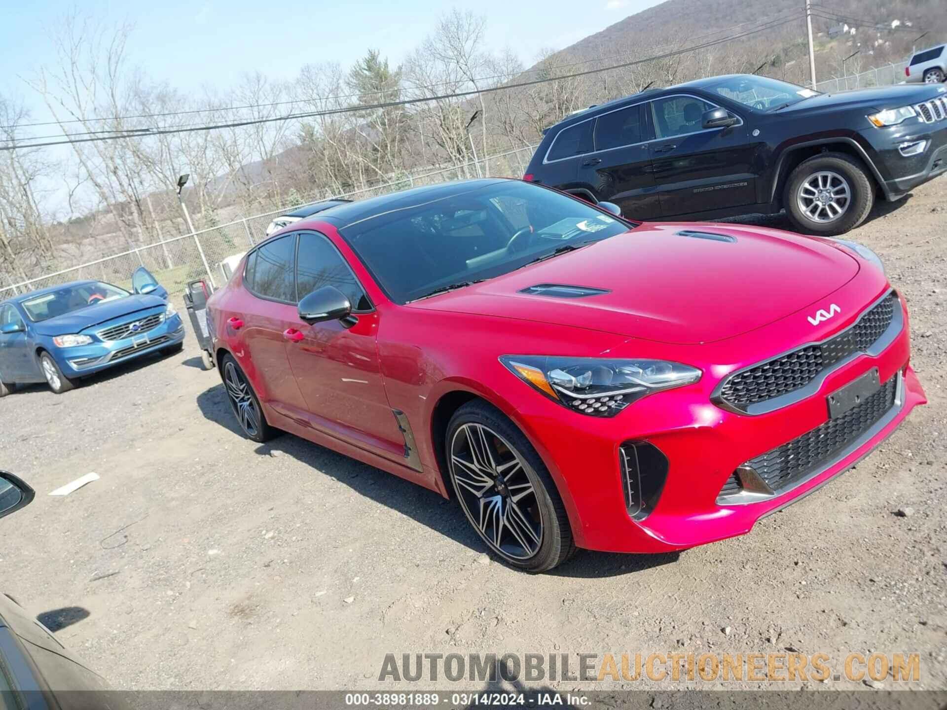 KNAE55LC3N6111122 KIA STINGER 2022