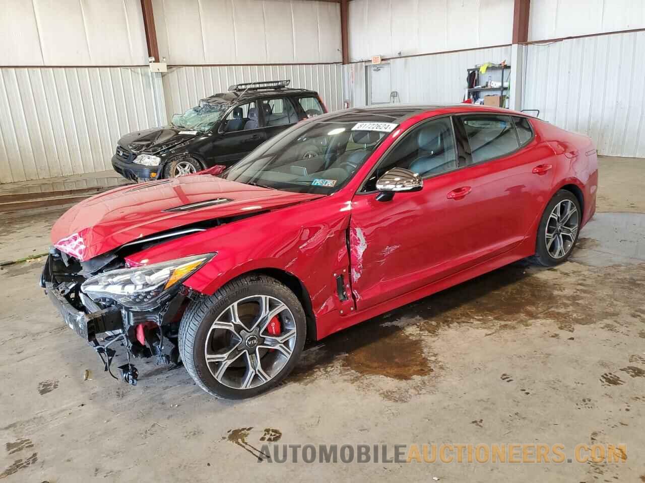 KNAE55LC4J6016059 KIA STINGER 2018