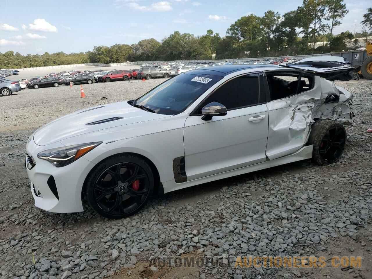 KNAE55LC4J6040037 KIA STINGER 2018