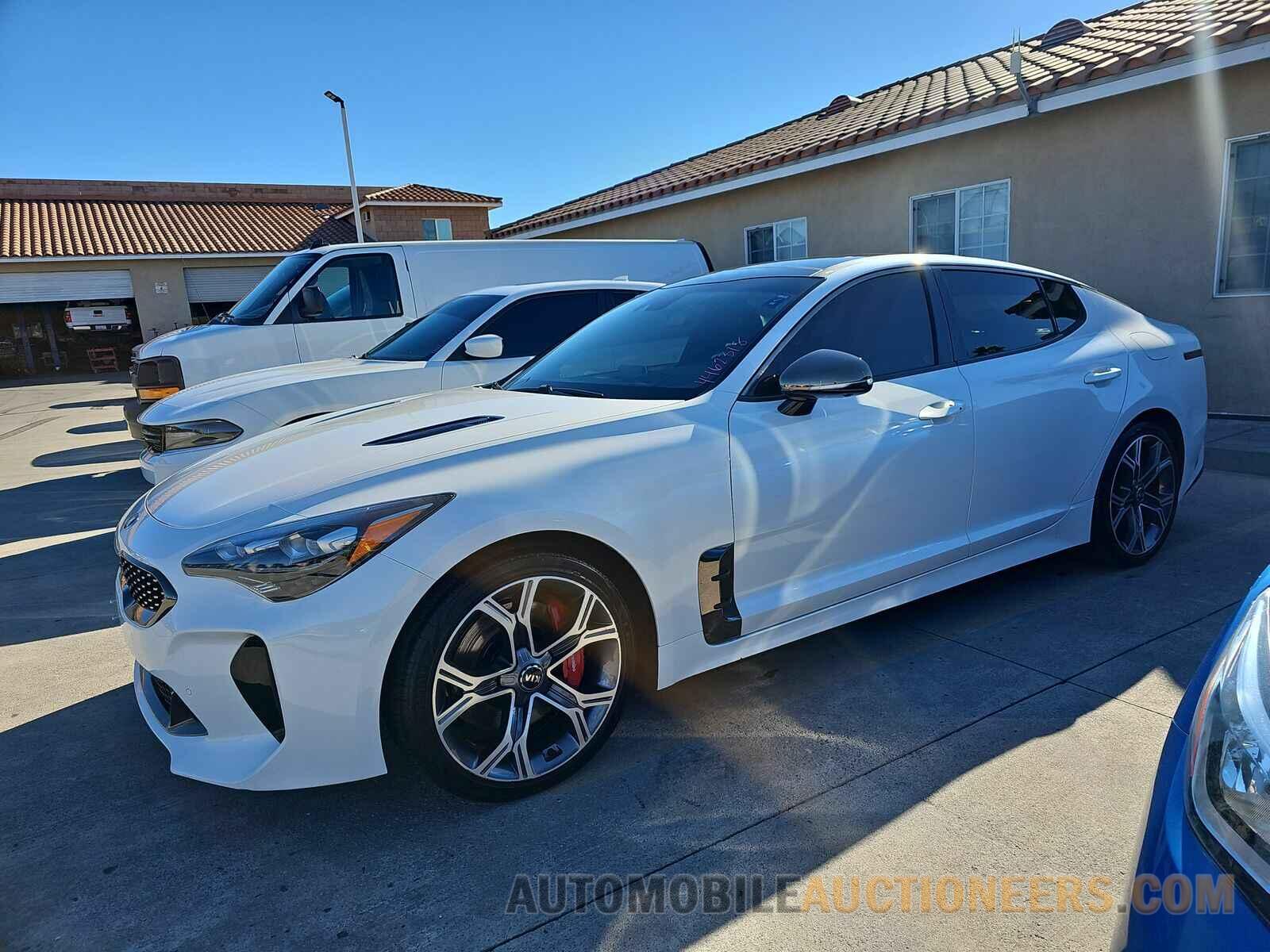 KNAE55LC4K6042985 Kia Stinger 2019