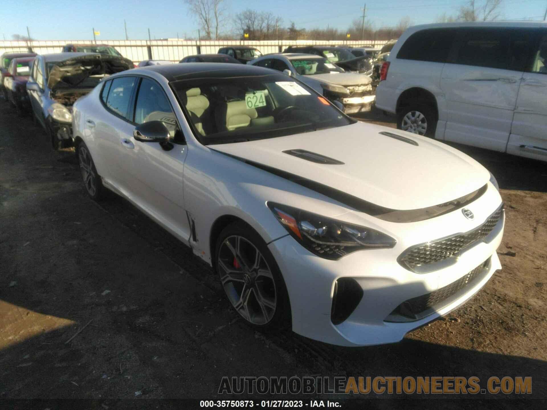 KNAE55LC4K6064615 KIA STINGER 2019