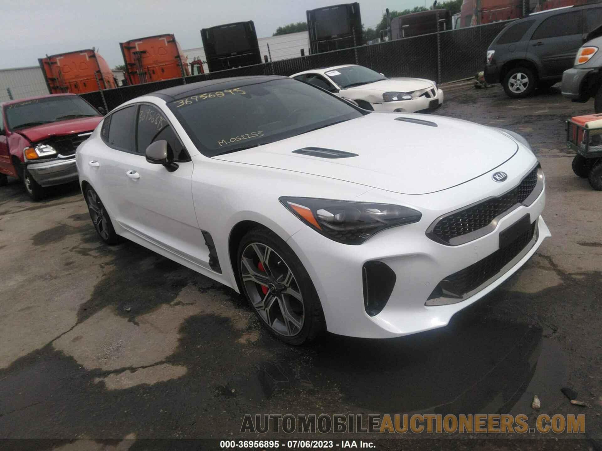 KNAE55LC4L6080265 KIA STINGER 2020