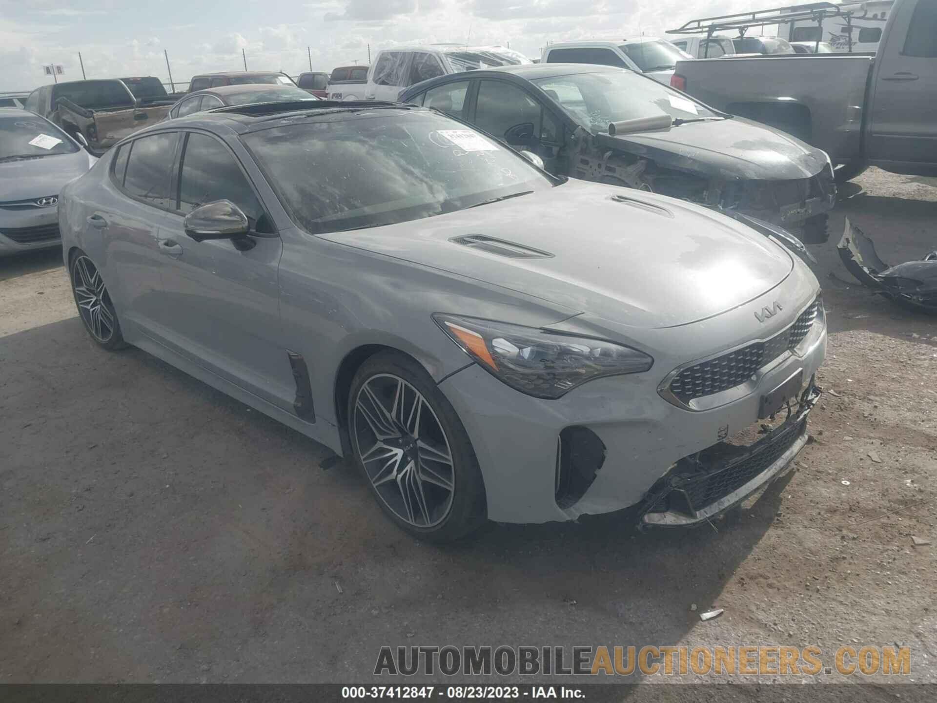 KNAE55LC5N6114894 KIA STINGER 2022