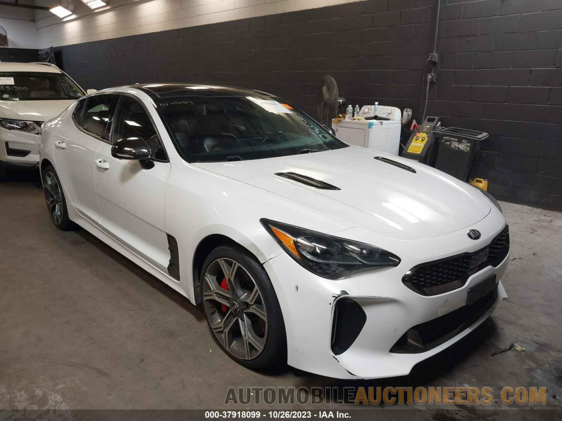 KNAE55LC6K6058203 KIA STINGER 2019