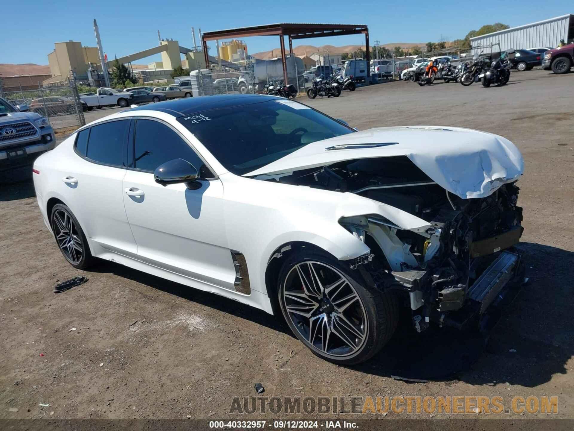 KNAE55LC6N6111602 KIA STINGER 2022