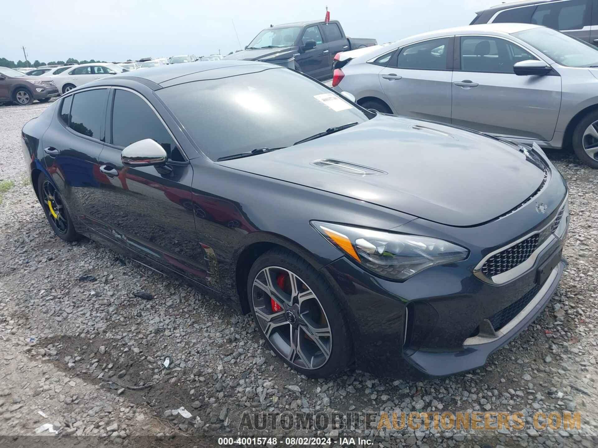 KNAE55LC7L6080860 KIA STINGER 2020