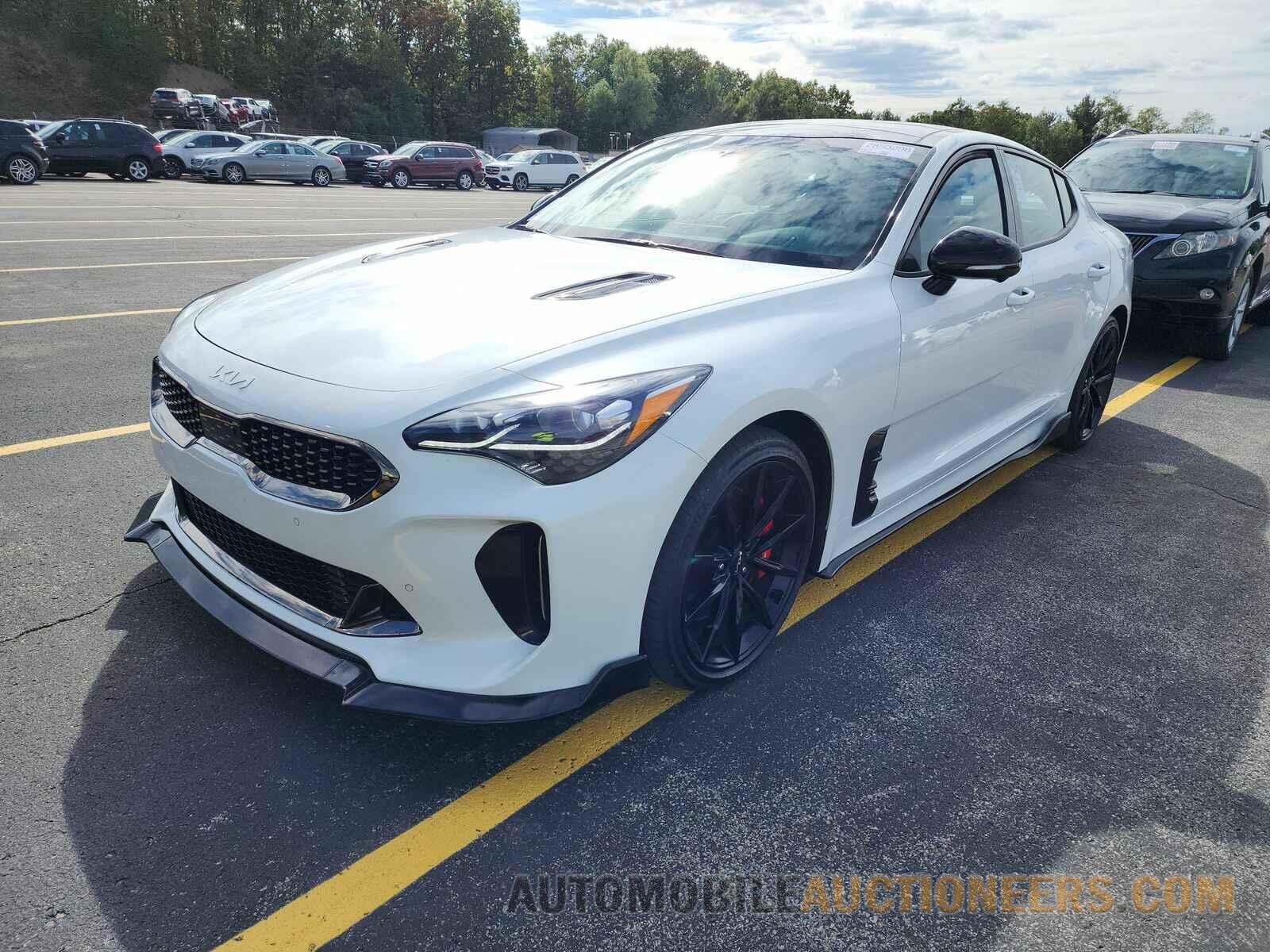 KNAE55LC7N6103170 Kia Stinger 2022