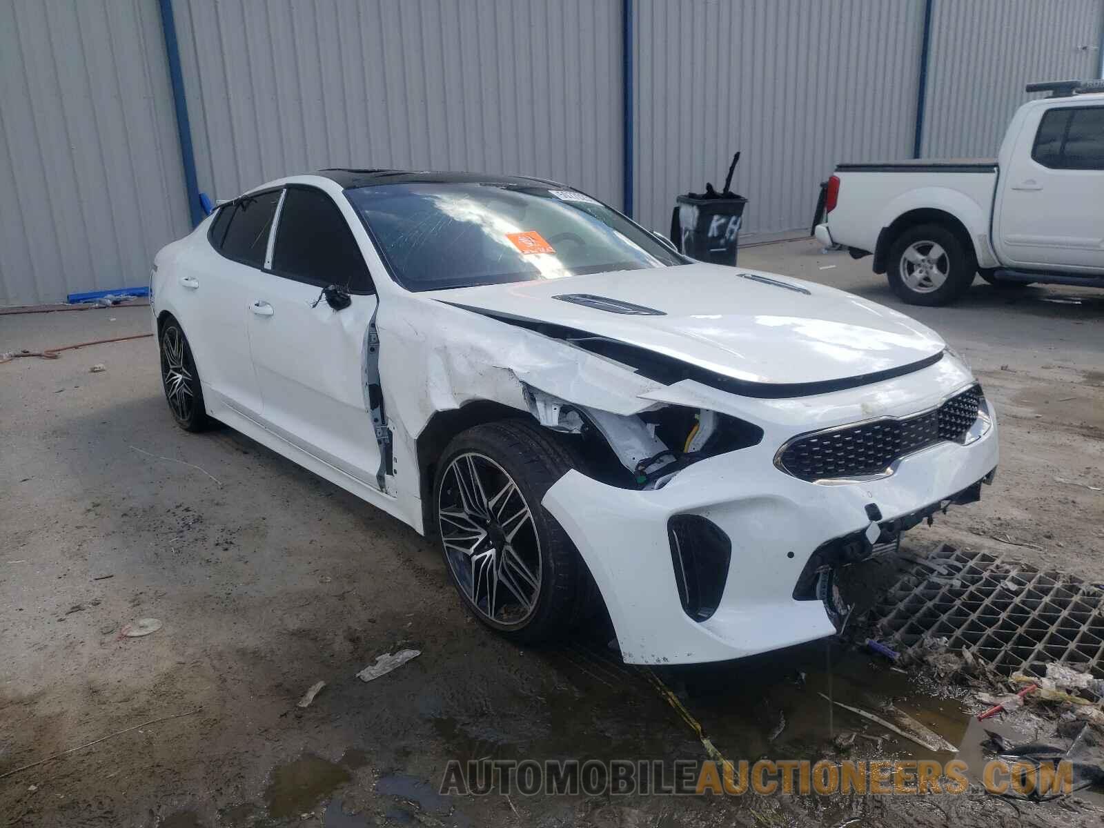 KNAE55LC8N6101721 KIA STINGER 2022