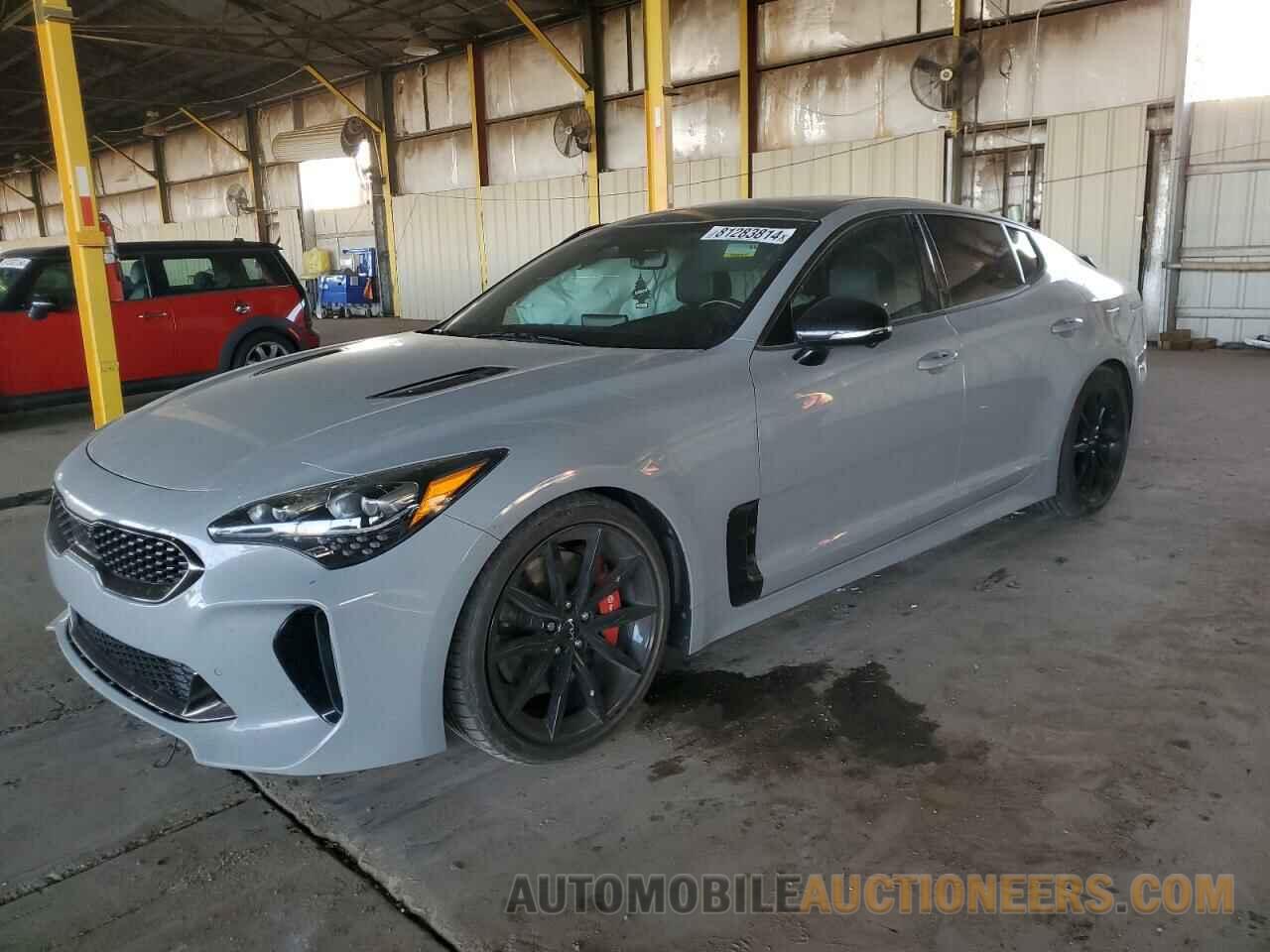 KNAE55LC8N6111584 KIA STINGER 2022