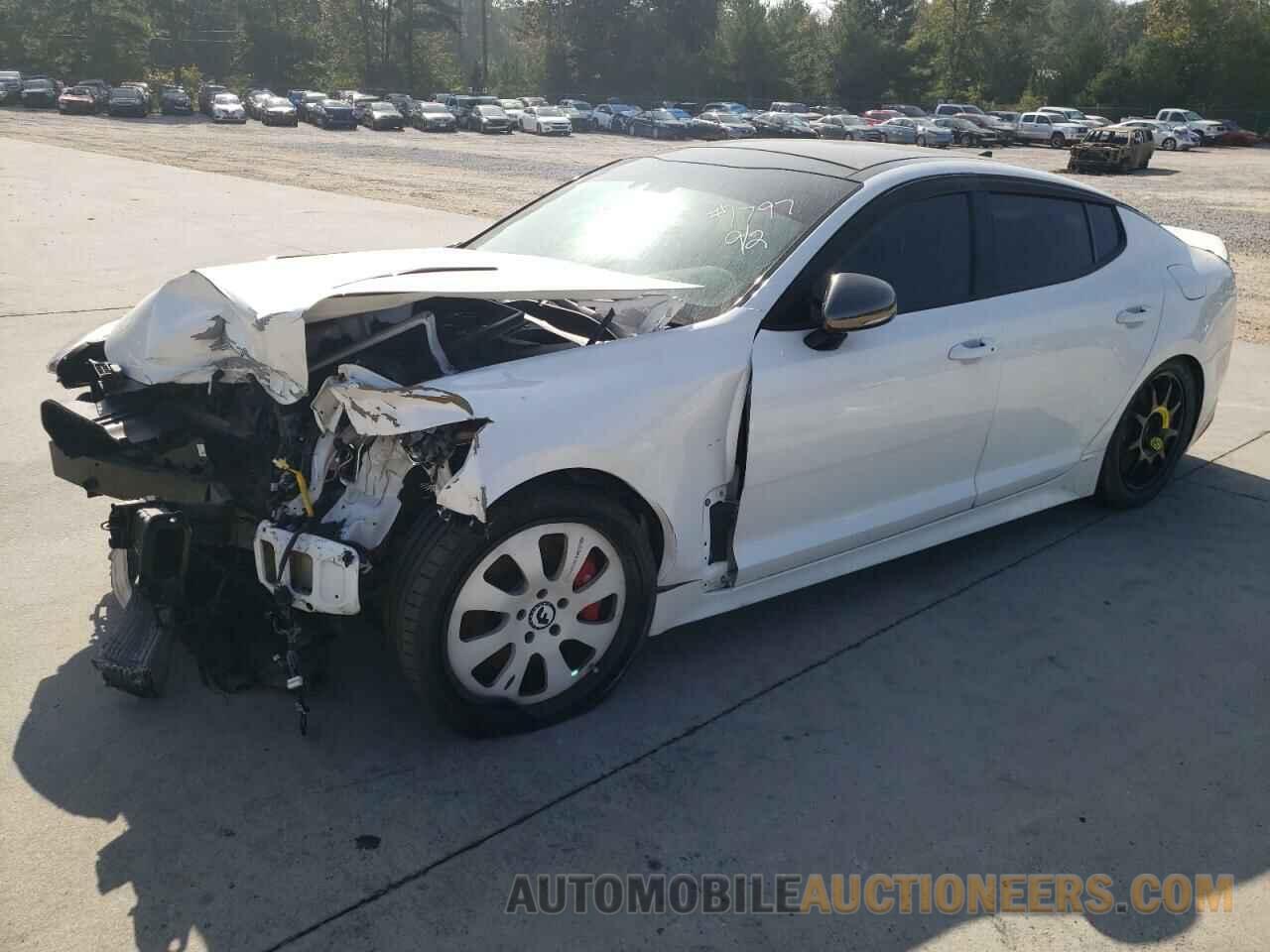 KNAE55LC9J6040034 KIA STINGER 2018