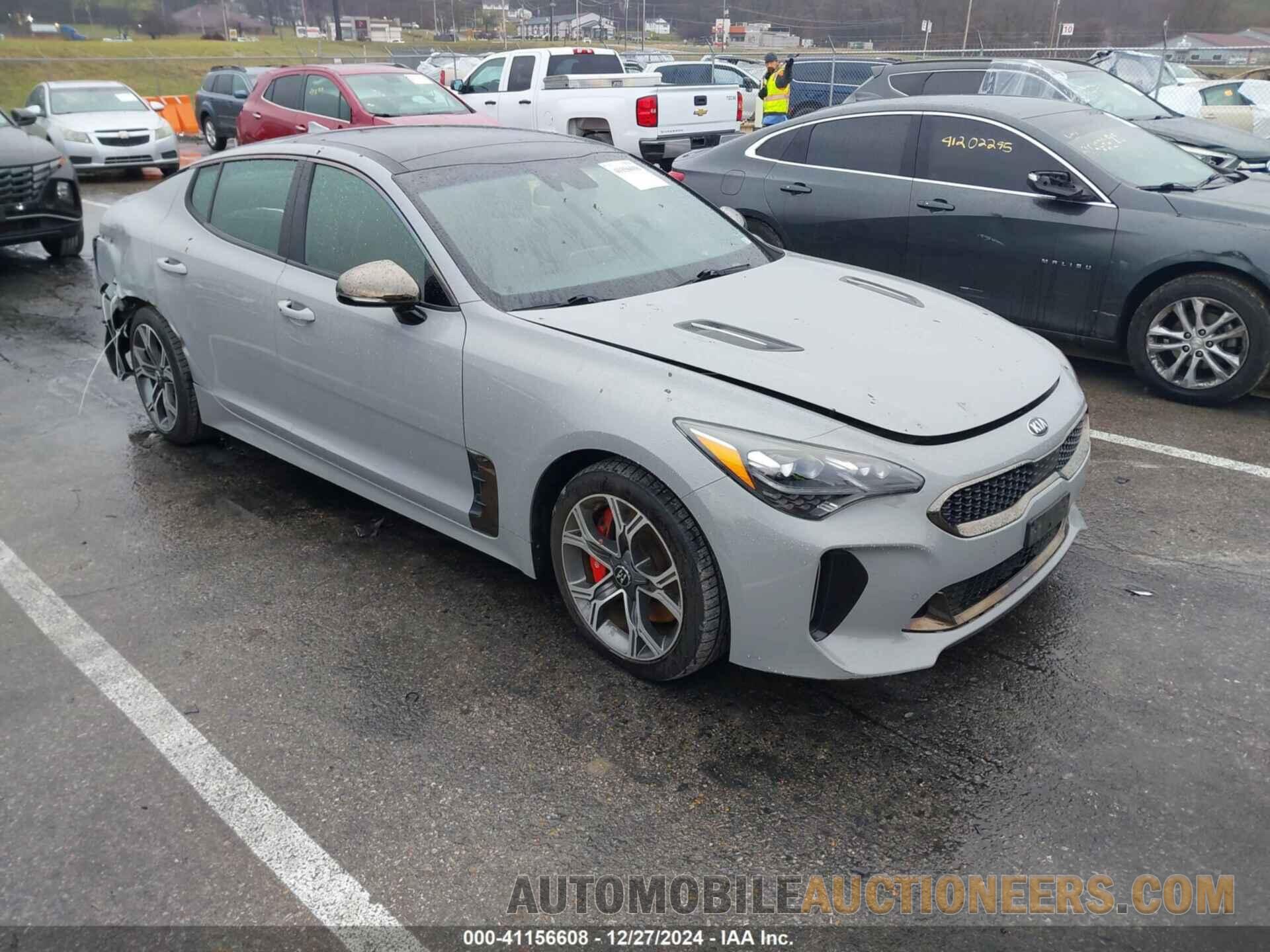 KNAE55LC9J6040177 KIA STINGER 2018