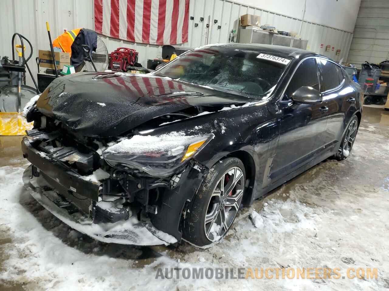 KNAE55LC9L6074767 KIA STINGER 2020