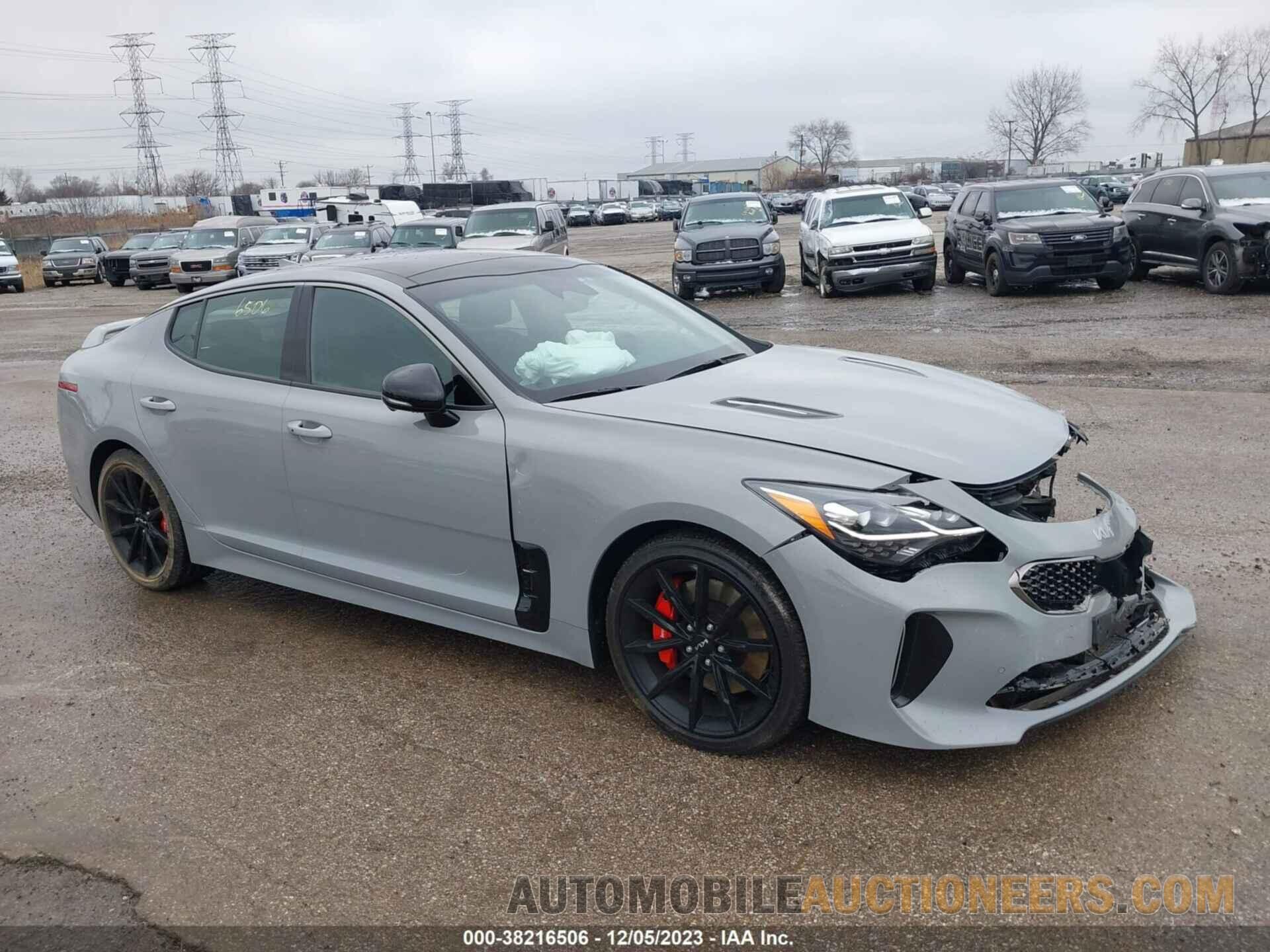 KNAE55LC9N6103140 KIA STINGER 2022