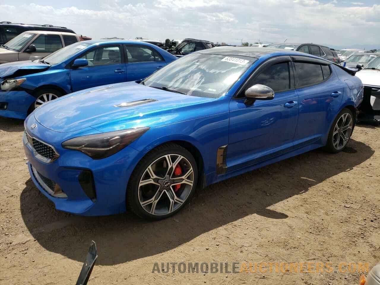 KNAE55LCXJ6020505 KIA STINGER 2018