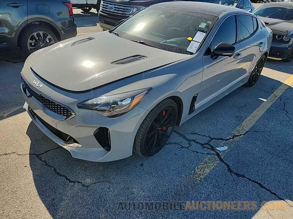 KNAE55LCXN6104989 Kia Stinger 2022