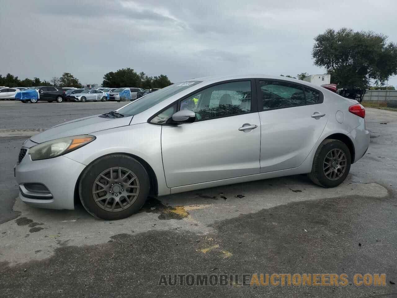 KNAFK4A60F5291638 KIA FORTE 2015