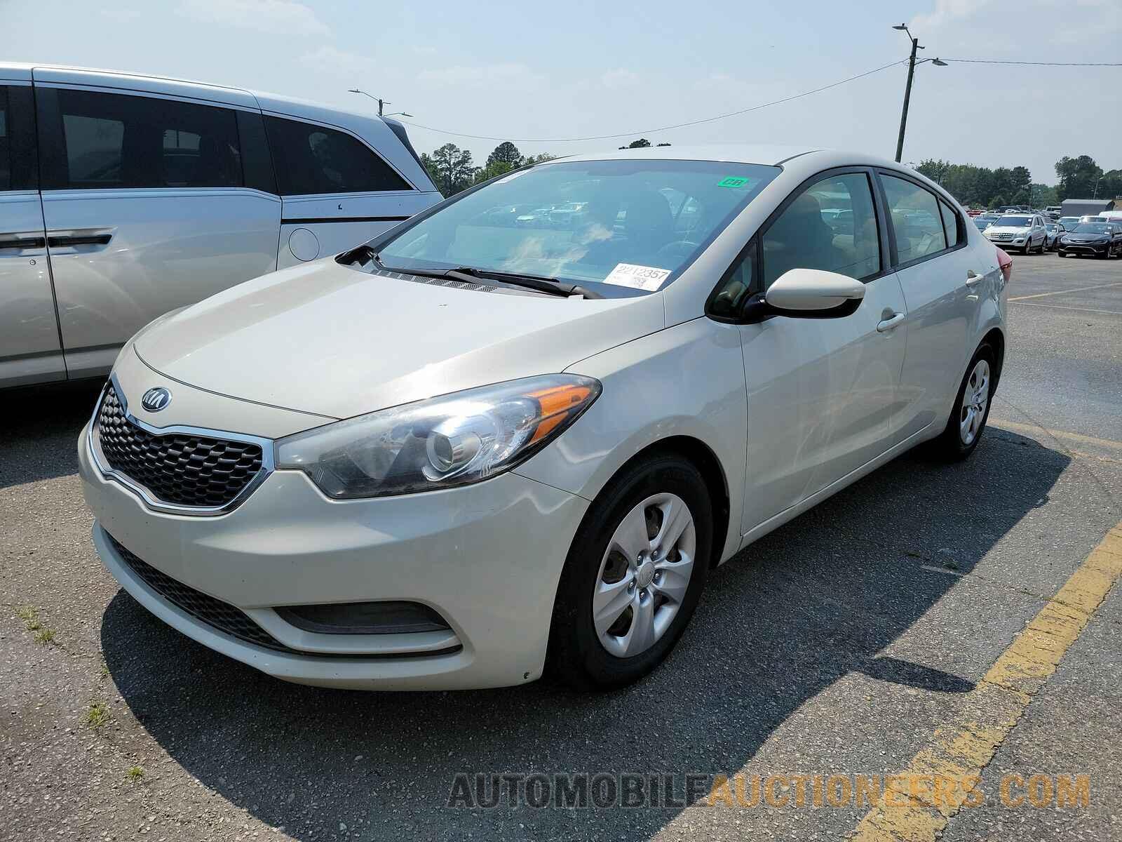 KNAFK4A60F5374695 Kia Forte 2015