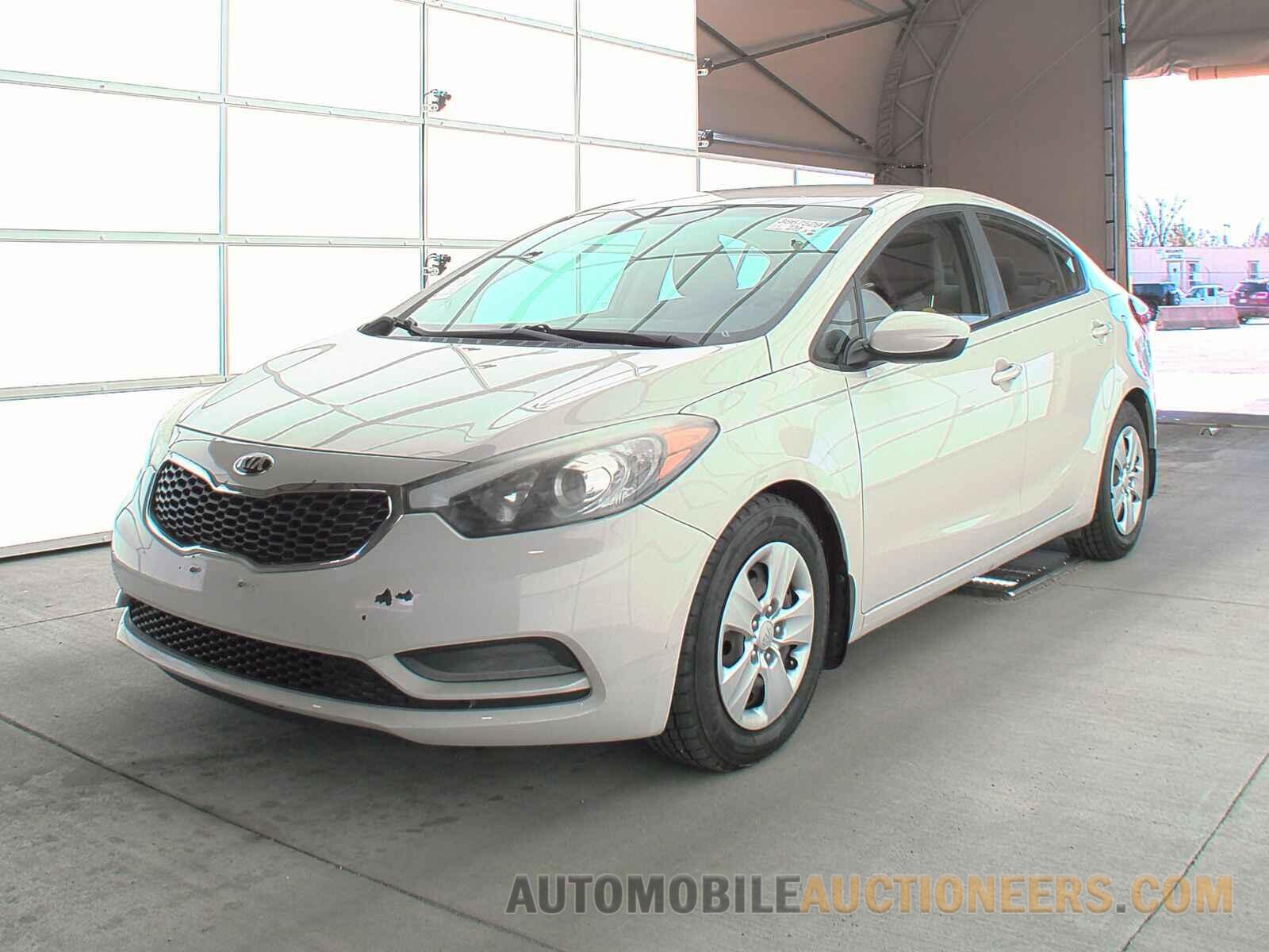 KNAFK4A60F5407906 Kia Forte LX 2015