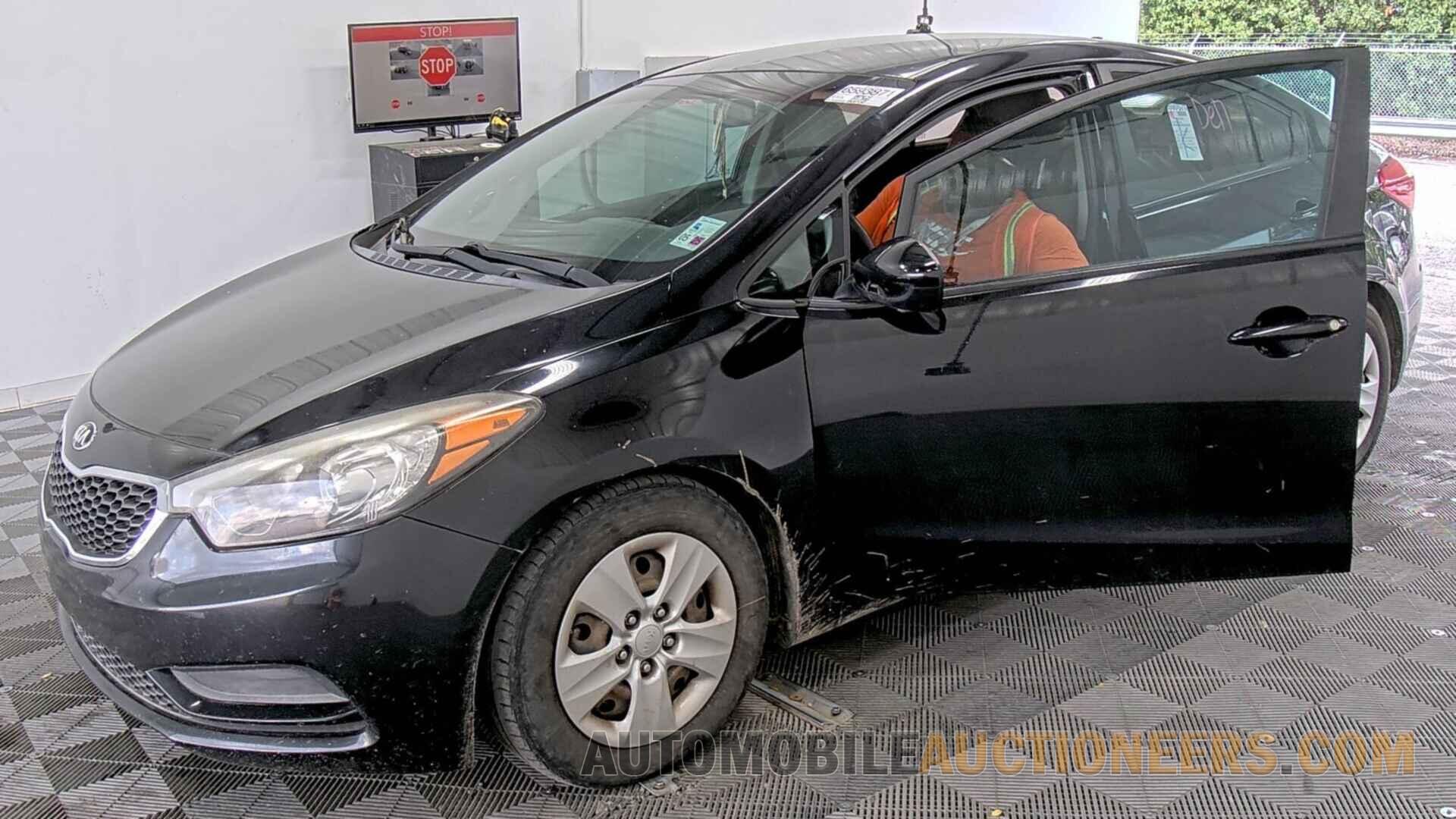 KNAFK4A60G5466987 Kia Forte 2016