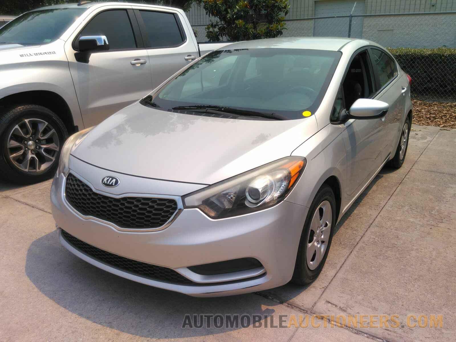 KNAFK4A60G5552249 Kia Forte LX 2016