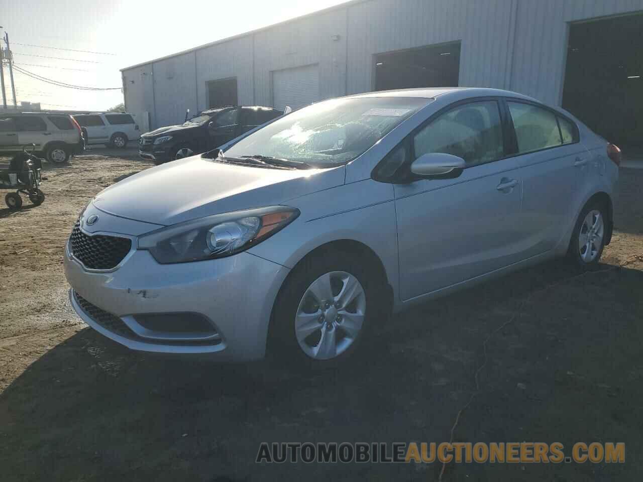 KNAFK4A60G5587471 KIA FORTE 2016