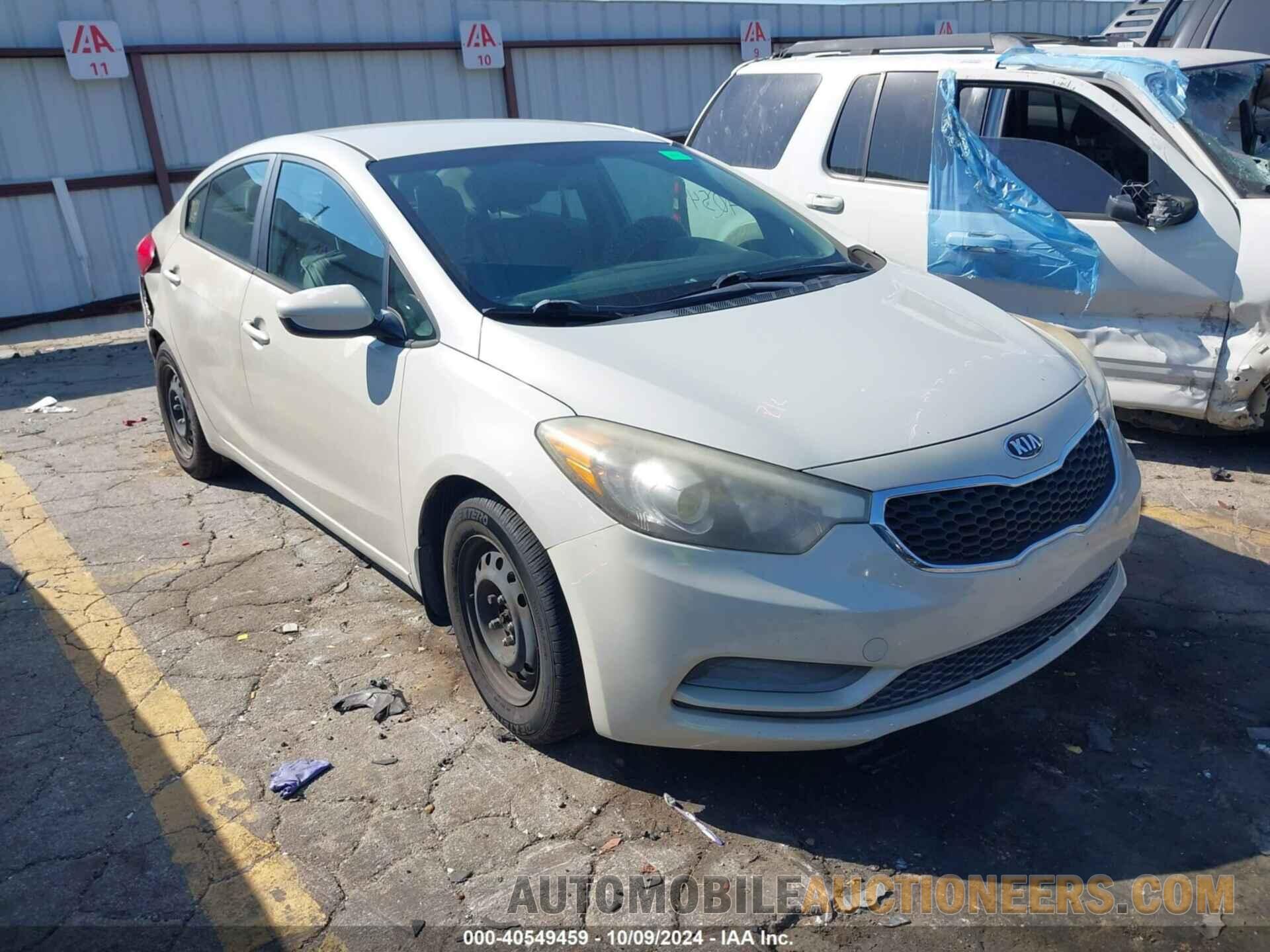 KNAFK4A61F5275867 KIA FORTE 2015