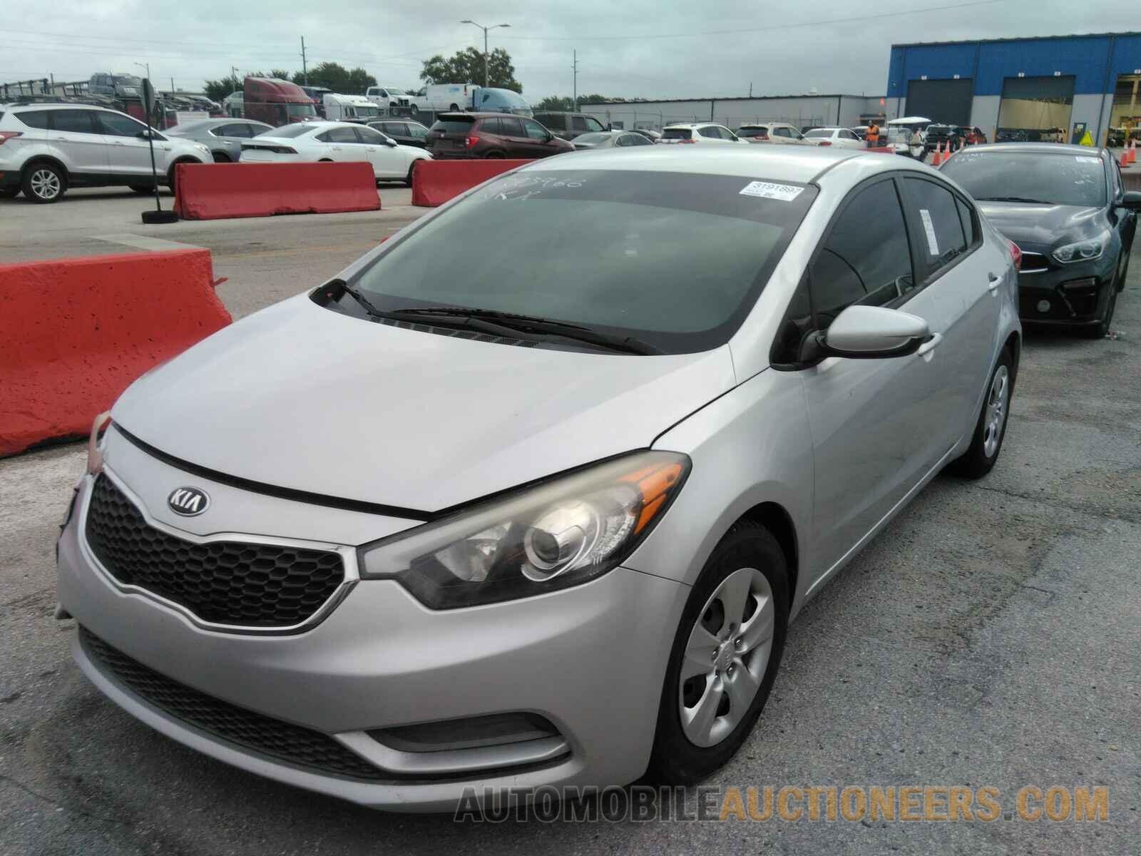 KNAFK4A61F5393966 Kia Forte 2015