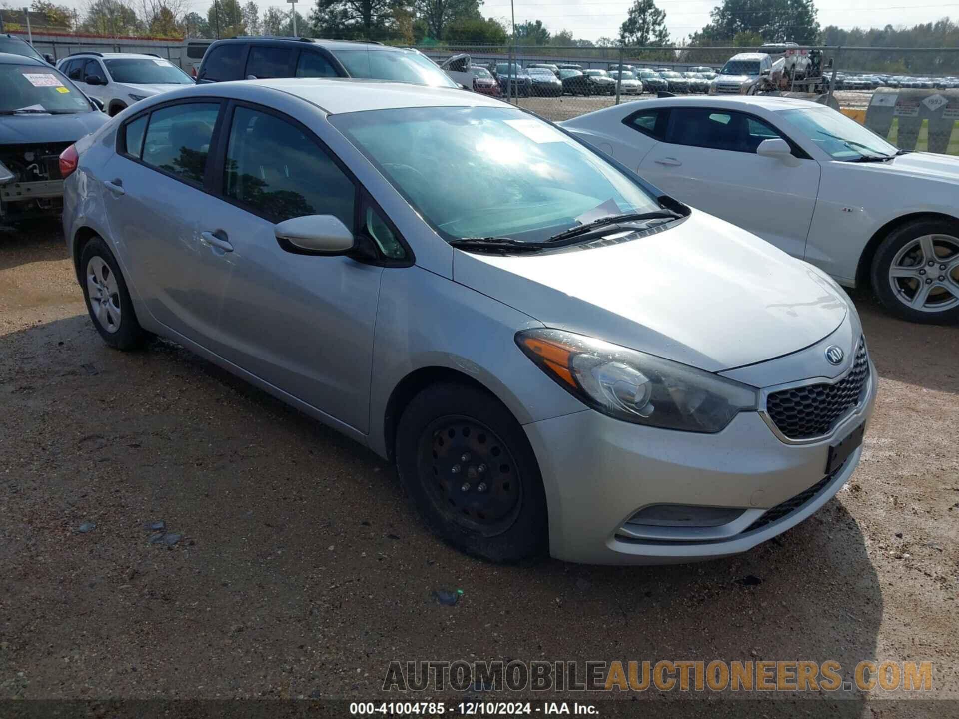 KNAFK4A61G5487105 KIA FORTE 2016