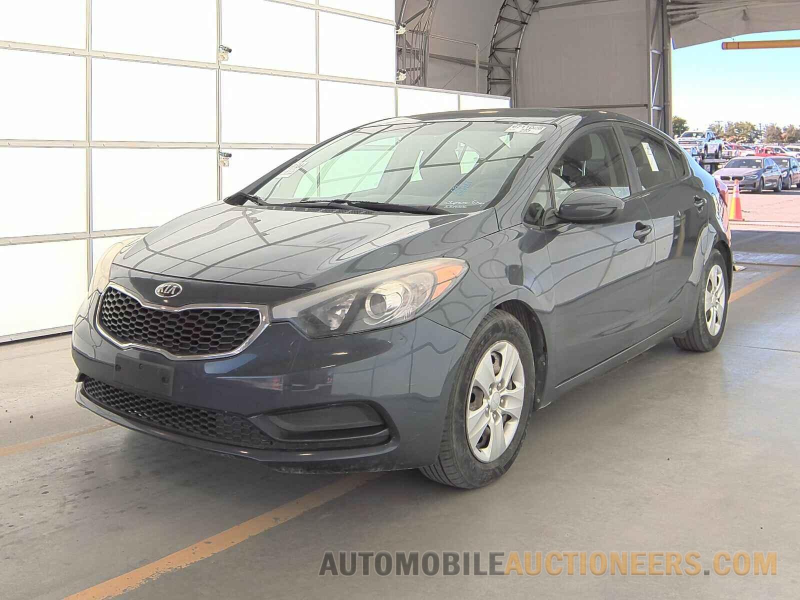 KNAFK4A61G5593070 Kia Forte LX 2016