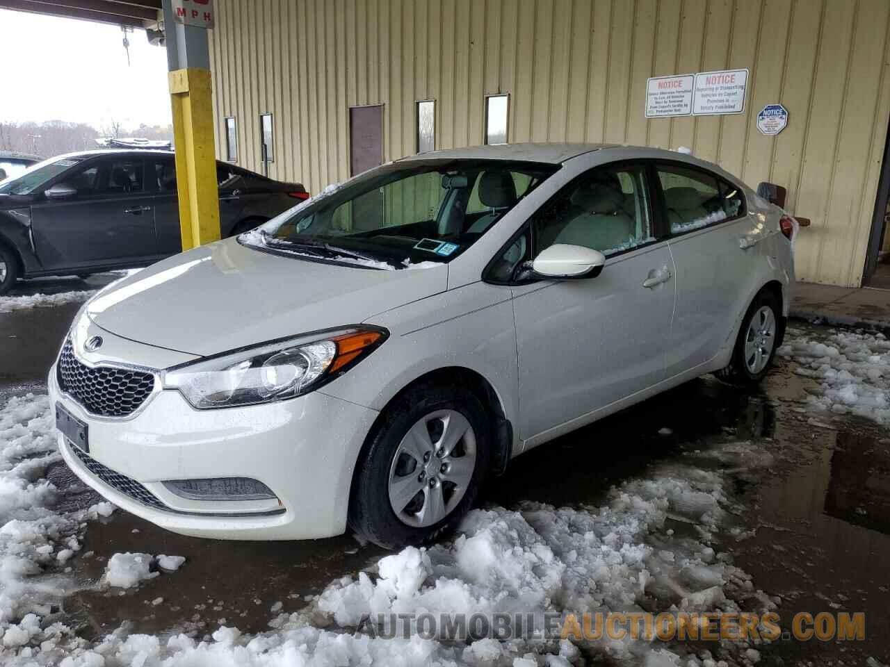 KNAFK4A62F5422617 KIA FORTE 2015