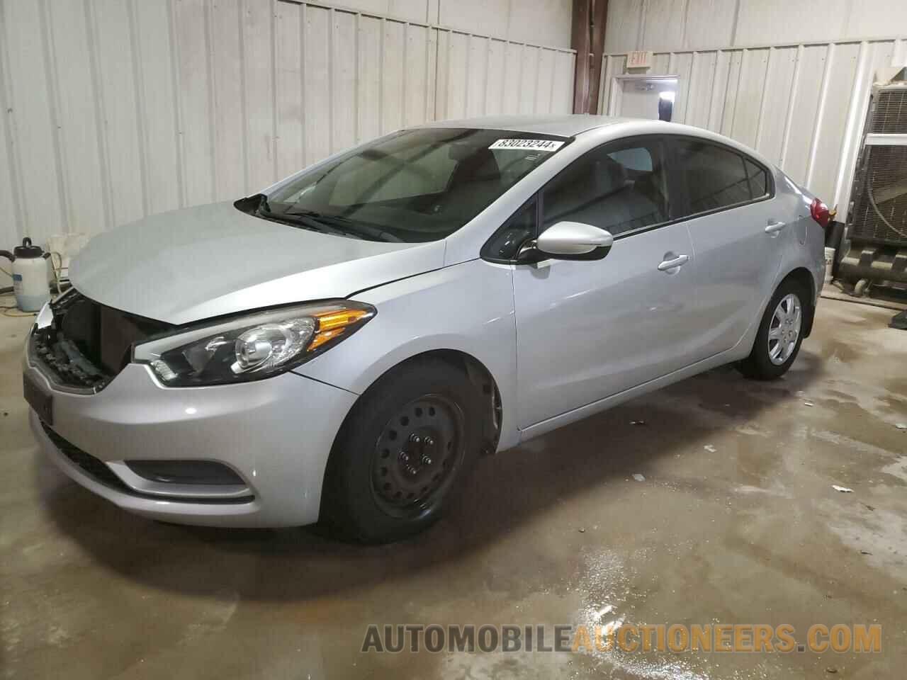 KNAFK4A62G5540684 KIA FORTE 2016