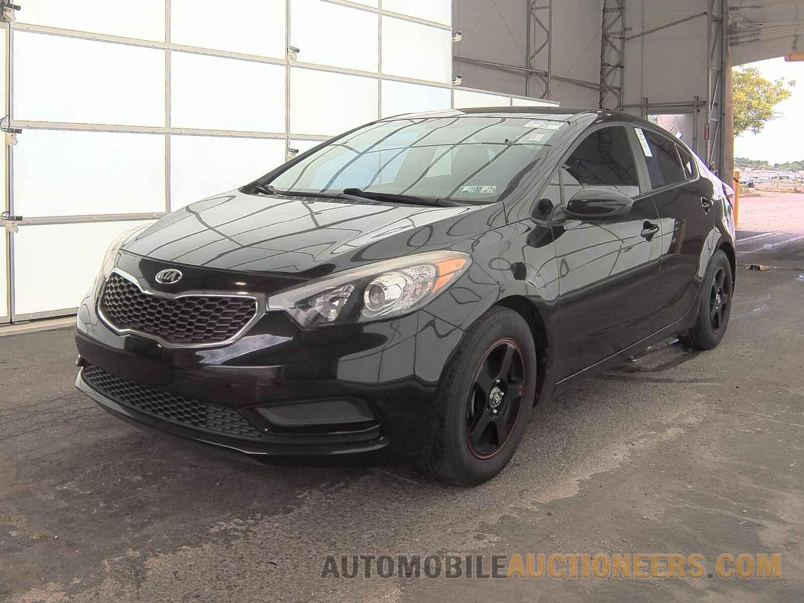 KNAFK4A62G5613634 Kia Forte LX 2016