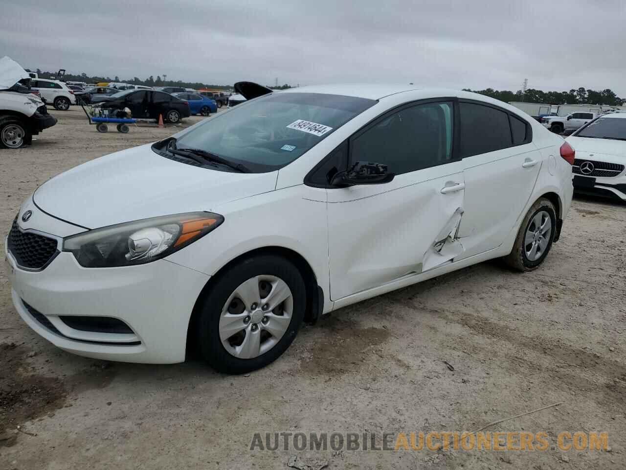 KNAFK4A62G5616470 KIA FORTE 2016