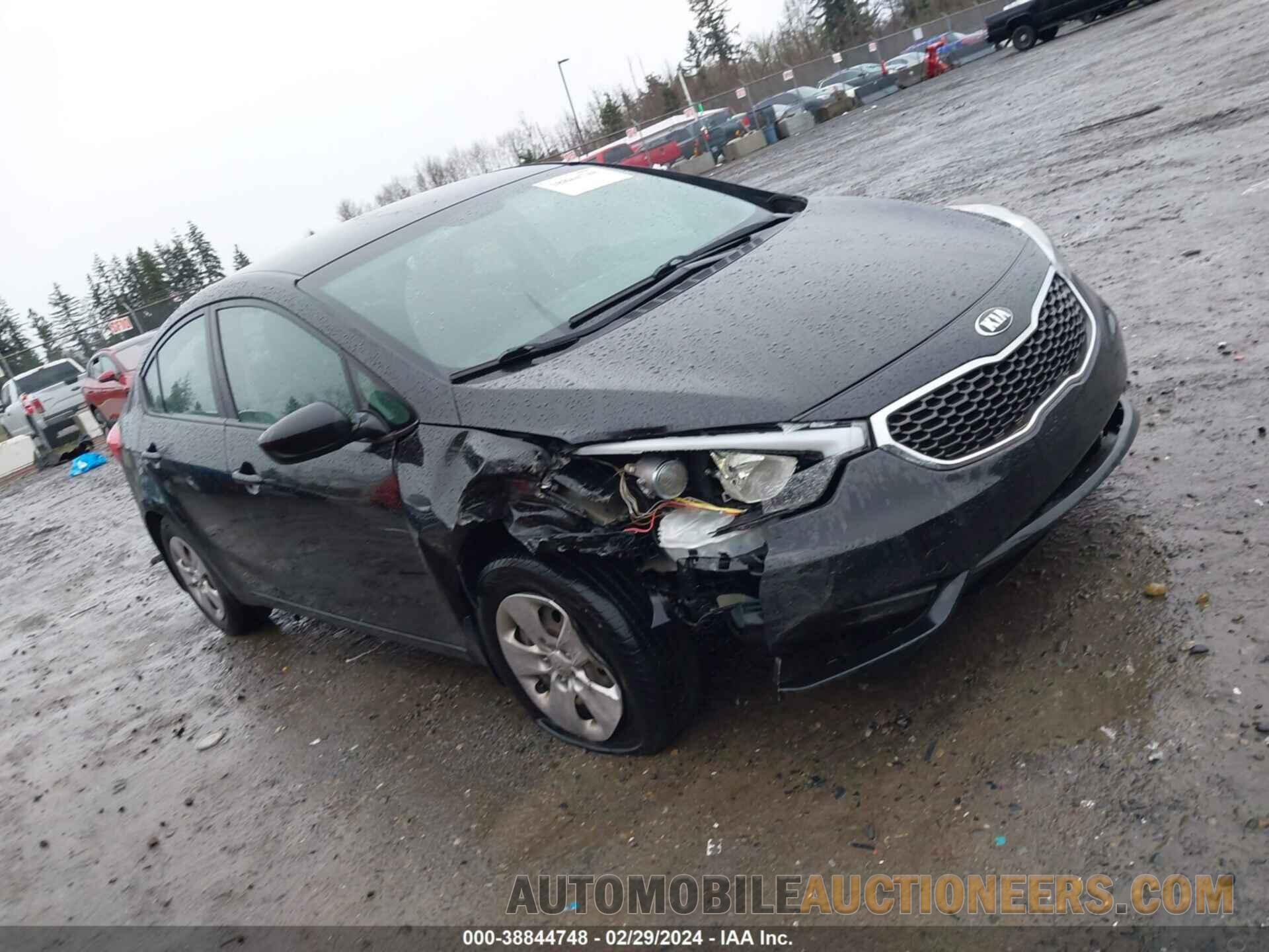 KNAFK4A63F5299619 KIA FORTE 2015