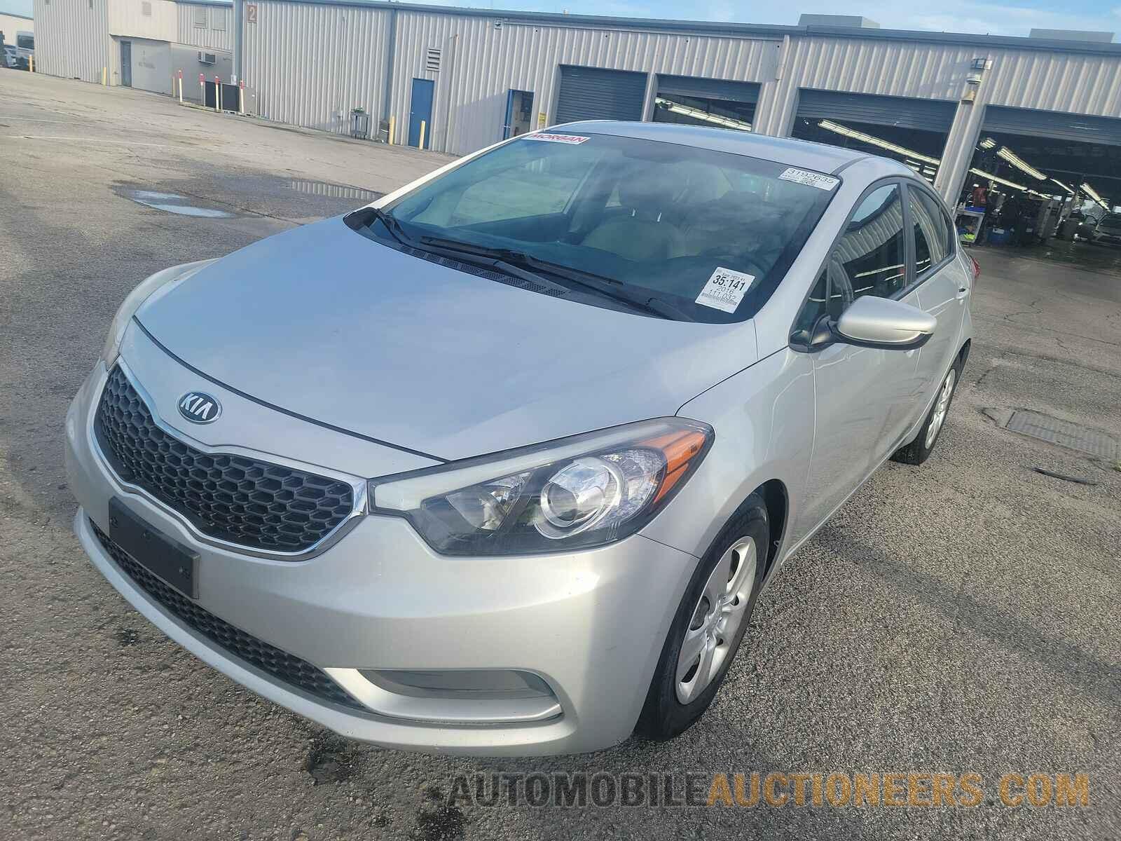 KNAFK4A63G5508584 Kia Forte LX 2016